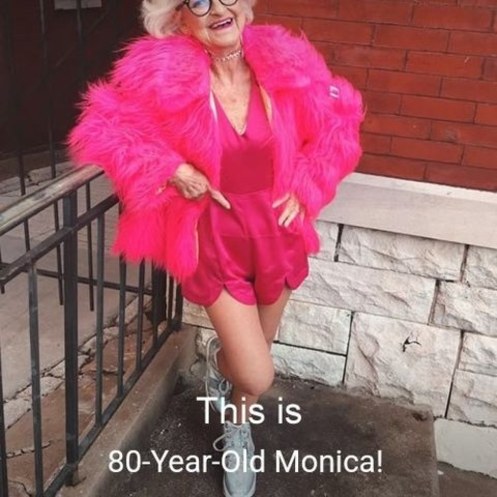 Meet your Posher, Monica